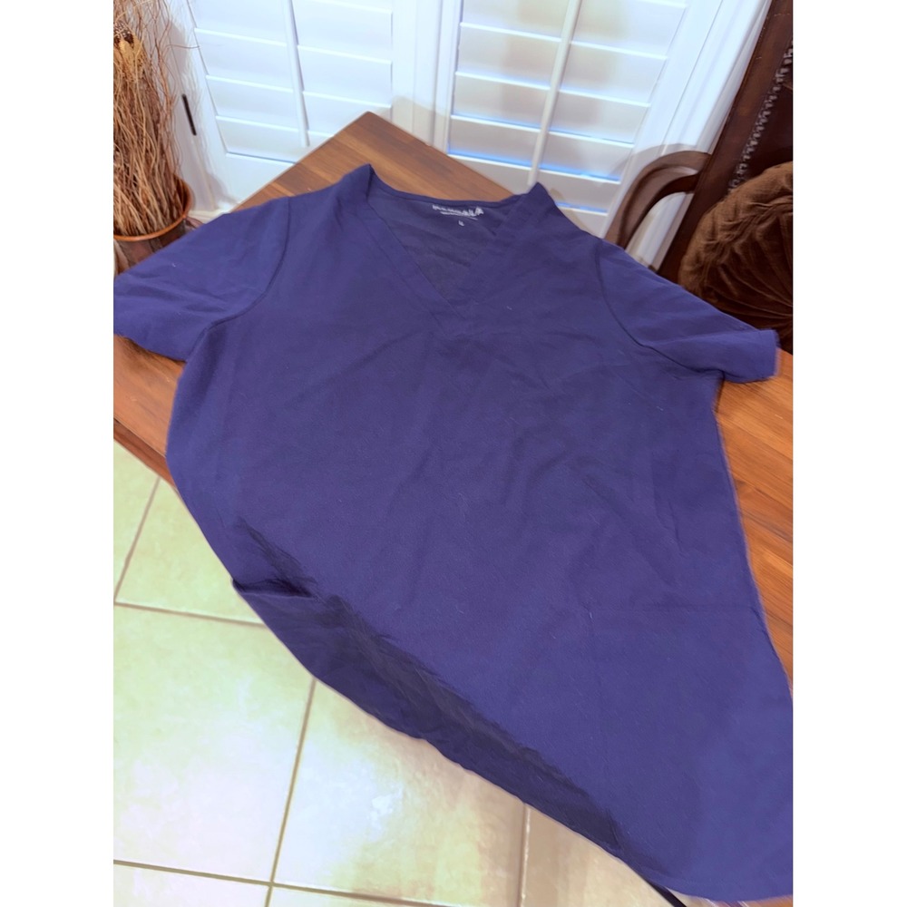 Mandala Scrub Top Navy Blue V-Neck Equa-Tek Medical Uniform Large